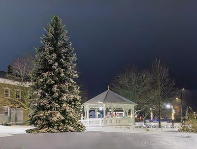 Snowy Town Square At Night 90D103522