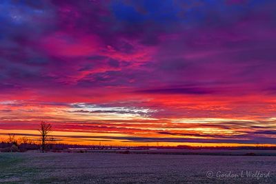 Sunrise Beyond Distant Rideau Canal 90D109642-6