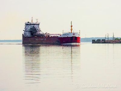 Thunder Bay Lake Freighter DSCN002288