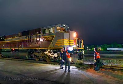 CP Heritage 7016 Predawn Crew Change 90D113993