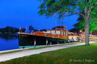 Yacht Dolphin 90D119701
