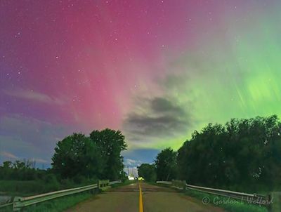 20240812 Aurora Beyond Roses Bridge 90D122806