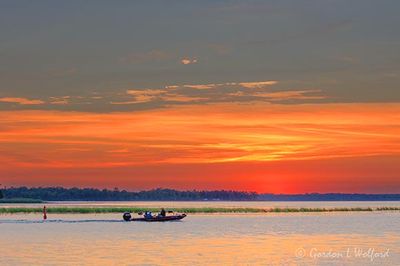 Fishermen Heading Out At Sunrise 90D126096-00