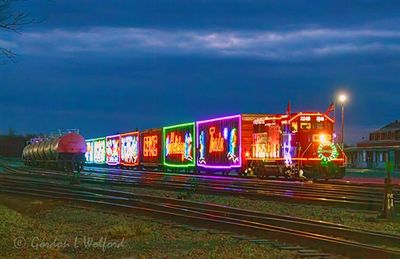 2024 CPKC Holiday Train At Dawn 90D133844