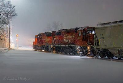 Night Train In Snowstorm 90D134108