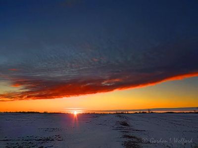 Sunrise Beyond Winter Field DSCN016664