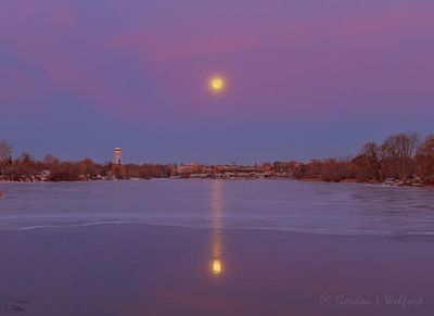 Cold Moon Beyond Lower Reach 90D134811-2