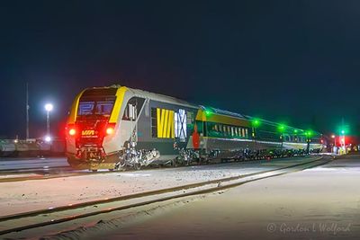 VIA Rail 641 Torontobound Before Dawn 90D137157