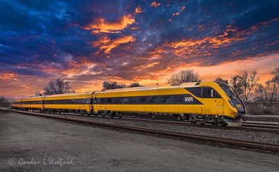 VIA Rail 645 Lumi At Sunset DSCN022188