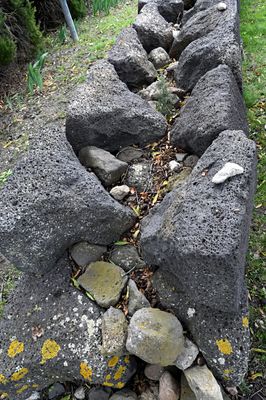 Face stones for the top platform wall (not restored)