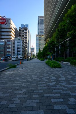 Early Tokyo morning Sidewalk