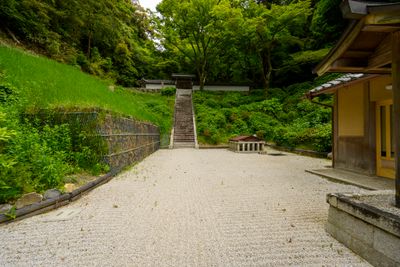 Emperor Takakura Goseikanji Mausoleum