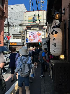 Giant street Market