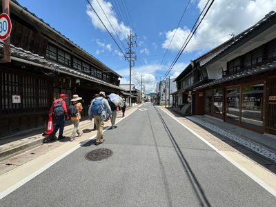 To Lunch in Mitake-juku