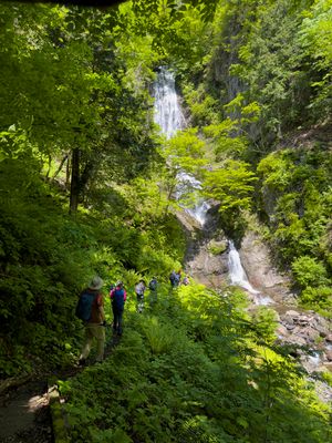 Karasawa Falls