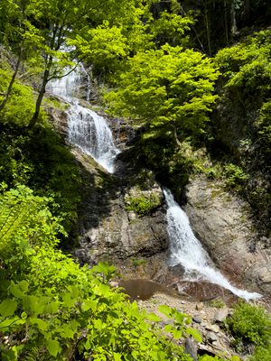 Karasawa Falls