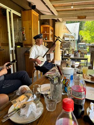 Surprise #3 - Shamisen music