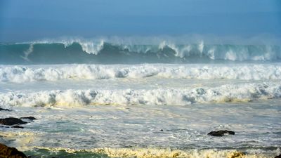High Surf Warnings