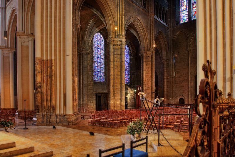 chartres_2.jpg