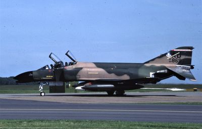 F-4C 64-869 AD 1983.jpg