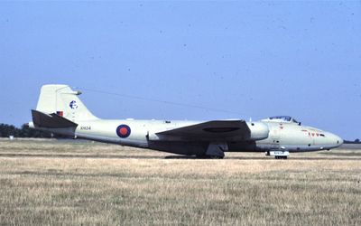 RAF Canberra PR9 XH134 AA 1 PRU 1991.jpg