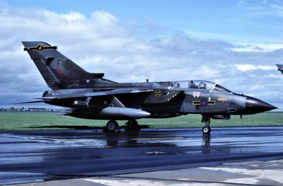 RAF Tornado GR1 ZA470 FL 16 Sqn 1989.jpg