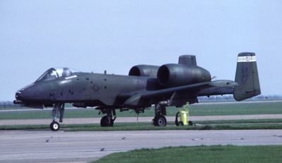 USAF A-10A 81-0959  AR 10 TFW 1990.jpg