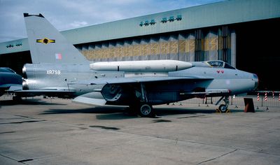 RAF Lightning F6 XR759 11 Sqn.jpg