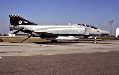 RAF Phantom FGR2 XV415 O 74 Sqnb.jpg