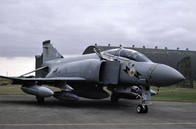 RAF Phantom FG1 XV569 BQ 111 Sqn.jpg