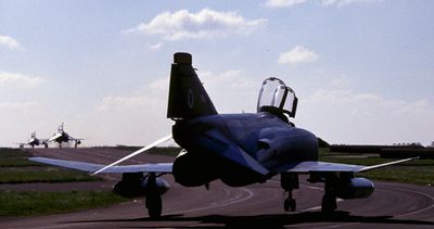 RAF Phantom FGR2 74 Sqn.jpg
