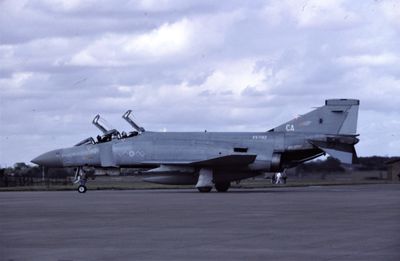 RAF Phantom FGR2 XV393 CA 64 Sqn.jpg