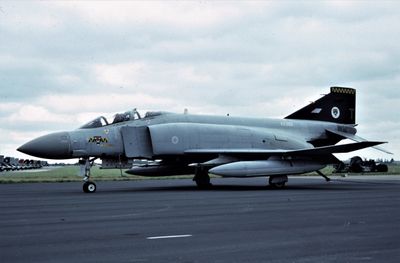 RAF Phantom FGR2 XV393 T 74 Sqn.jpg