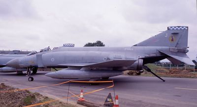 RAF Phantom FGR2 XV422 J 19 Sqn.jpg