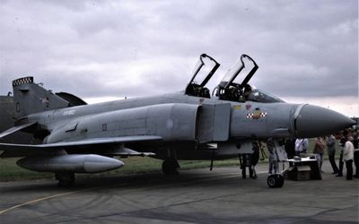 RAF Phantom FGR2 XV482 C 56 Sqn.jpg