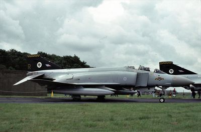 RAF Phantom FGR2 XV490 R 74 Sqn.jpg