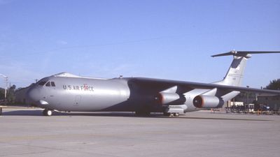 USAF C-141B 67-0014.jpg