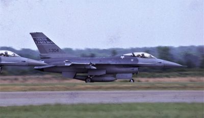 USAF 79-304 F-16A SC ANG.jpg