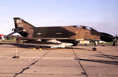 USAF F-4D 67553 WR 81 TFW e.jpg