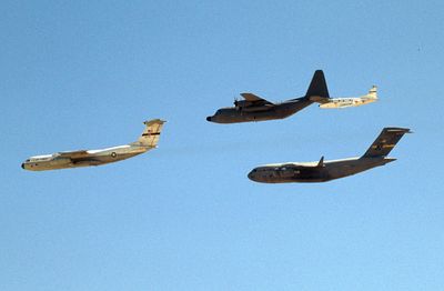 EDW 1997 TRANSPORT FORMATION B.jpg