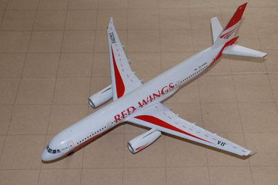 Tupolev Tu-204 (1/144)