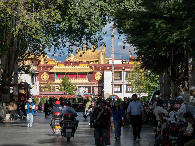 Lhasa - Jokhang monastery.