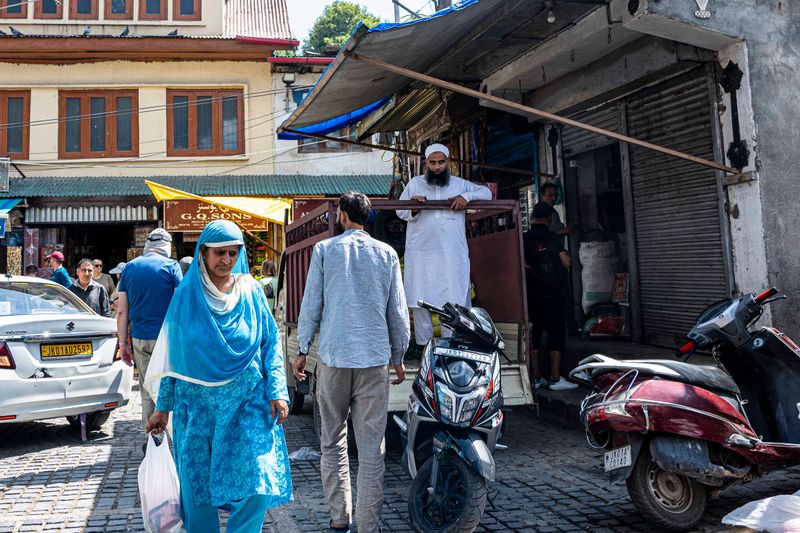 In the Streets of Srinagar