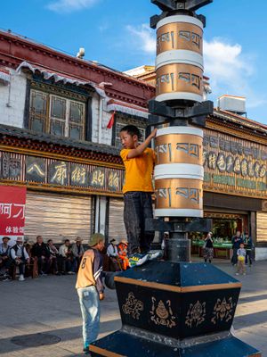 Lhasa - Jokhang monastery.
