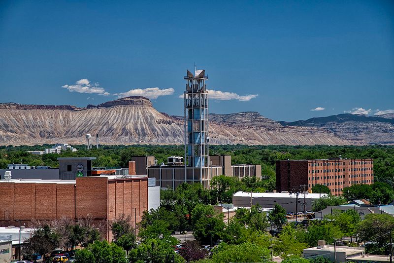 AT&T building and Mt. Garfield.jpg