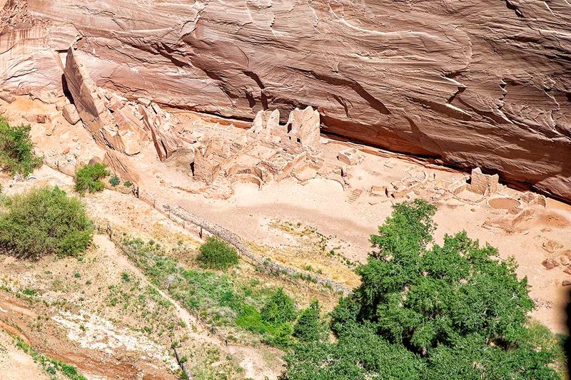 Cliff dwellings.jpg