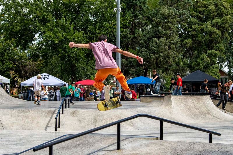 Skate 7.jpg