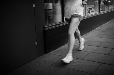L7004977.jpg