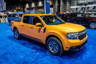 2023 Ford Maverick Lariat FX4 pickup truck