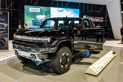GMC 2023 Hummer EV